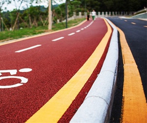 彩色防滑路面——明明有實(shí)力，卻一不小心靠了顏值